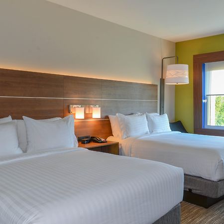 Holiday Inn Express & Suites Raleigh Airport - Brier Creek By Ihg Zewnętrze zdjęcie