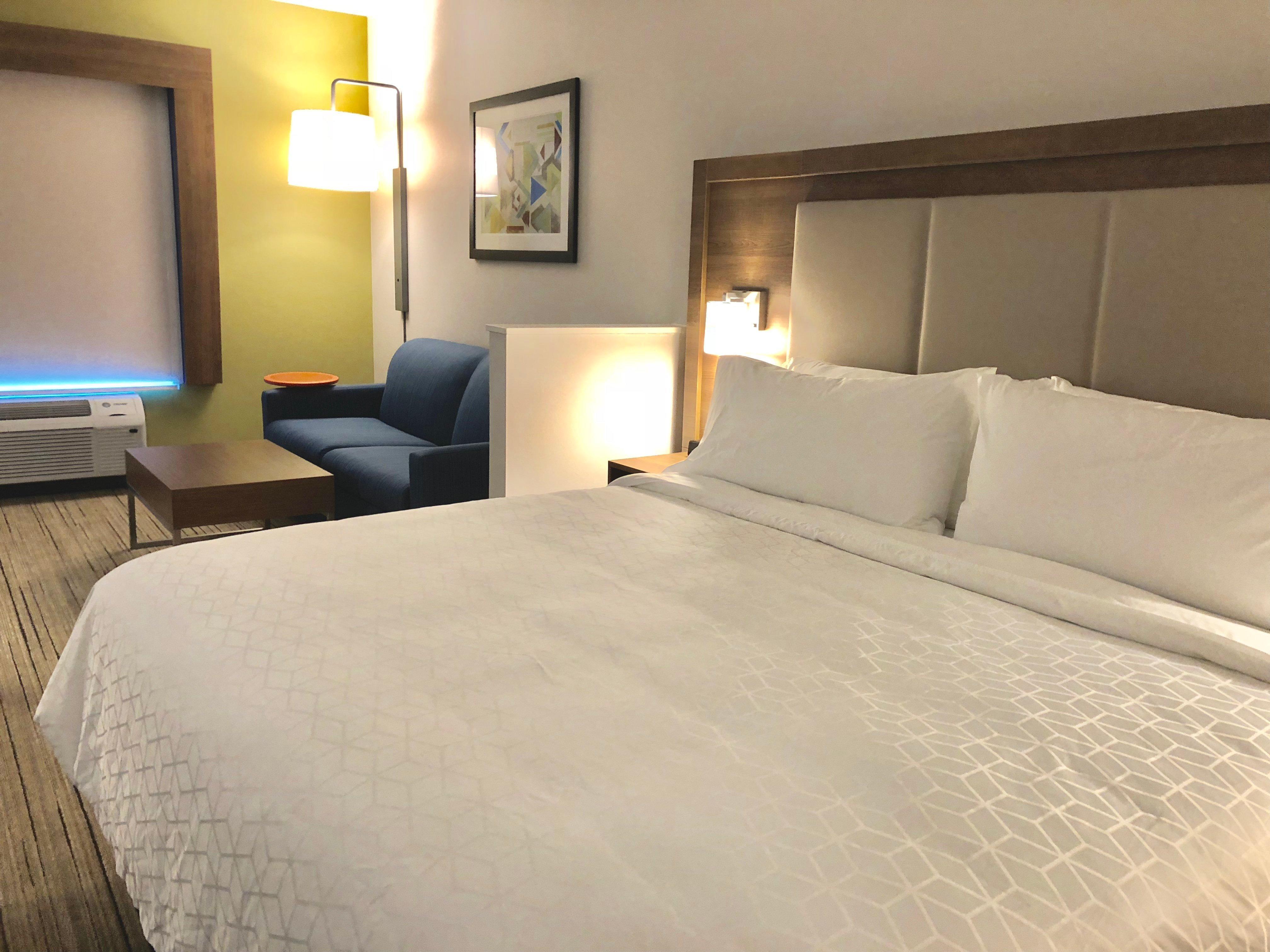 Holiday Inn Express & Suites Raleigh Airport - Brier Creek By Ihg Zewnętrze zdjęcie
