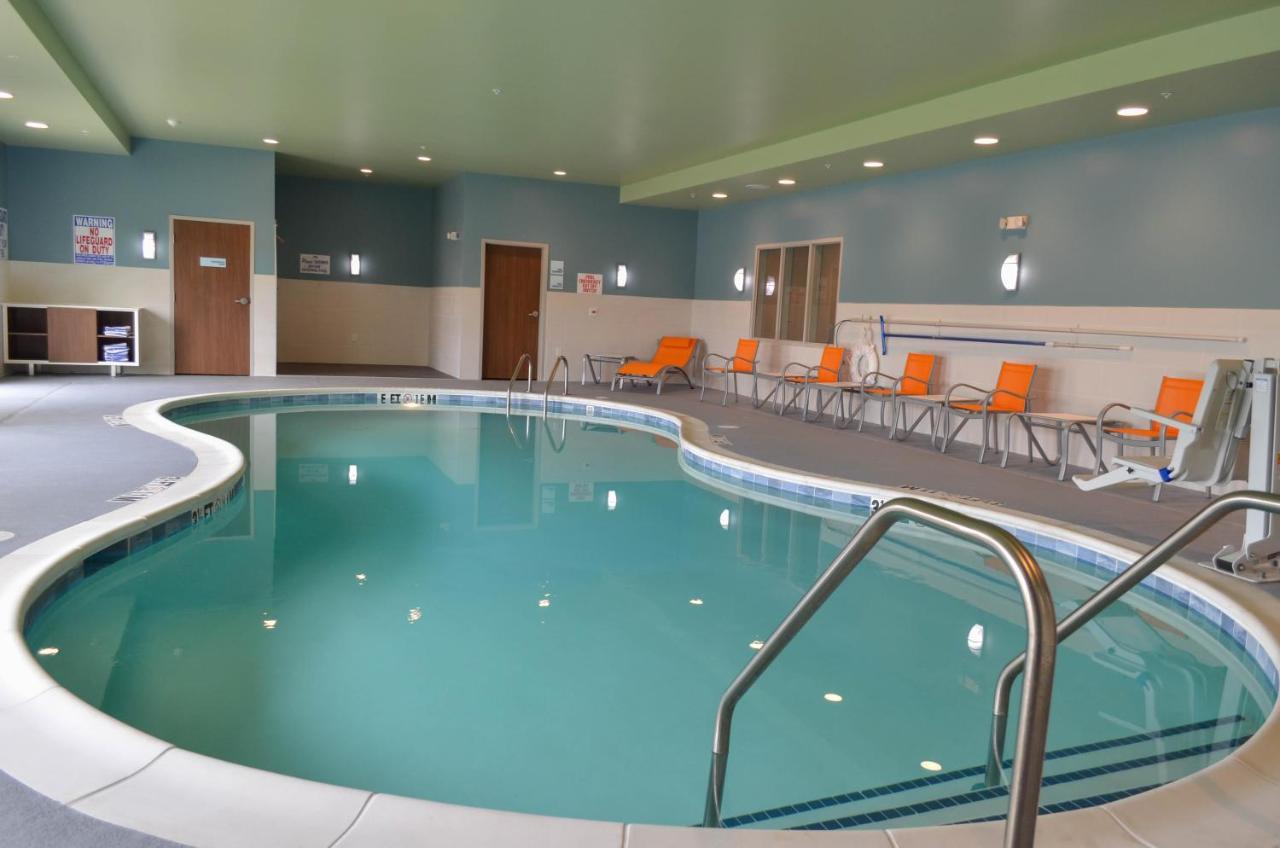 Holiday Inn Express & Suites Raleigh Airport - Brier Creek By Ihg Zewnętrze zdjęcie